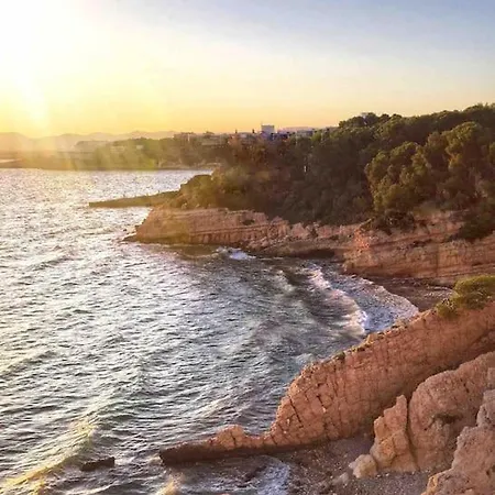 Luxurious La Paz: Beach, Port Aventura Golf Villa Salou