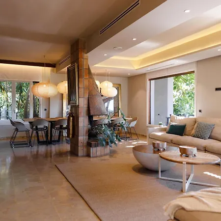 Luxurious La Paz: Beach, Port Aventura Golf Villa *