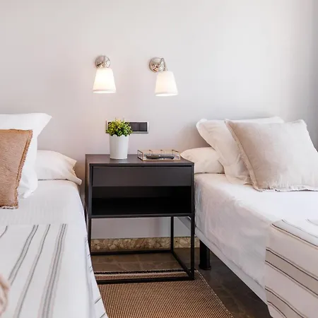 Luxurious La Paz: Beach, Port Aventura Golf * Salou