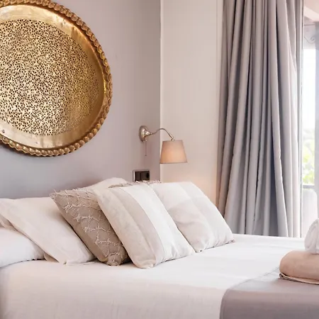 Luxurious La Paz: Beach, Port Aventura Golf Villa *